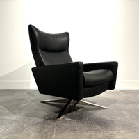 Stratus XL Comfort Air Chair + Ottoman