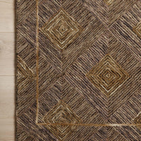 Var-04 Plum/Gold Area Rug