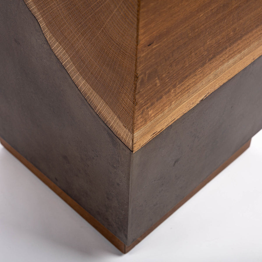 Kobe Low cuboid side table with wooden look made from ollection of organic designed metal and “Toasted Yukas” wood species from South America. Closed up bottom view.