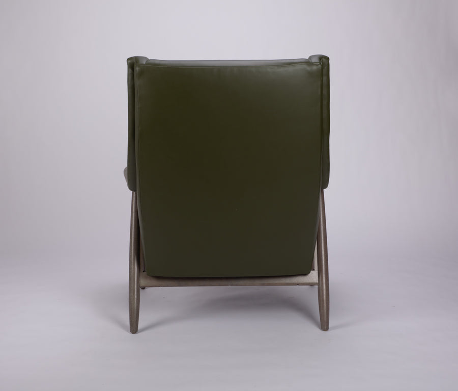 Laid Back Chair + Ottoman