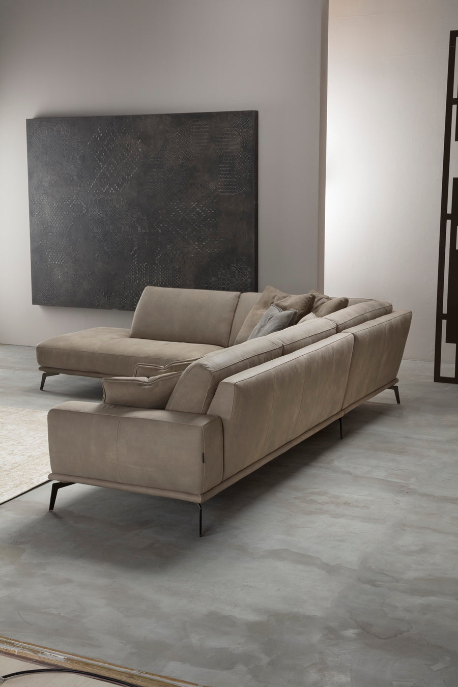 Tivoli Sectional