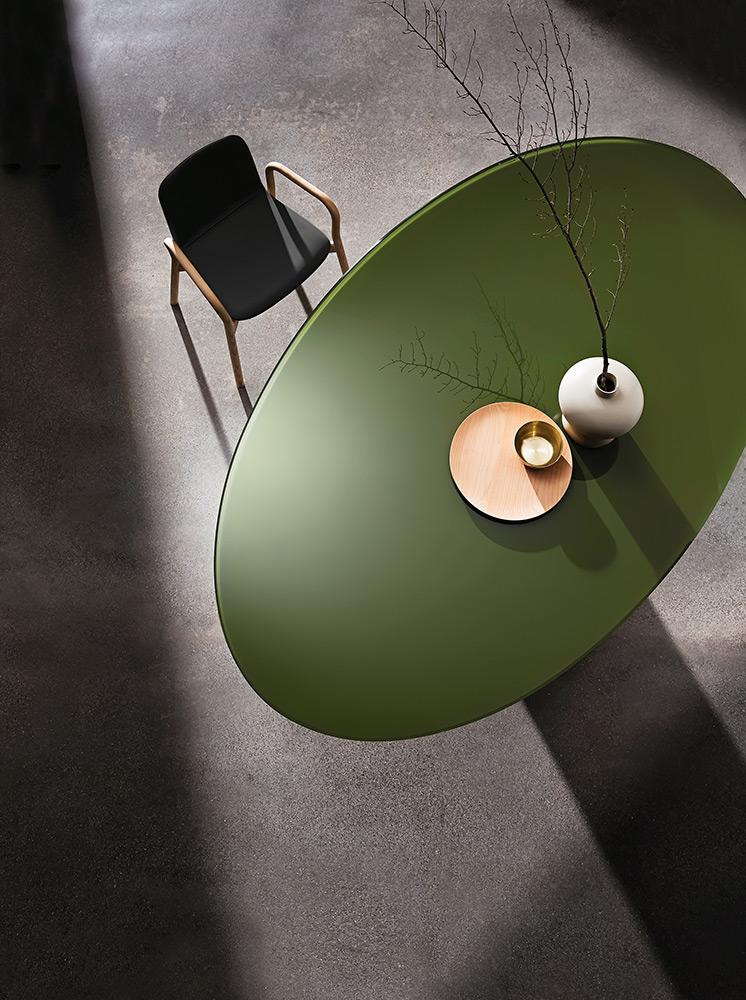 Totem Elliptical Dining Table