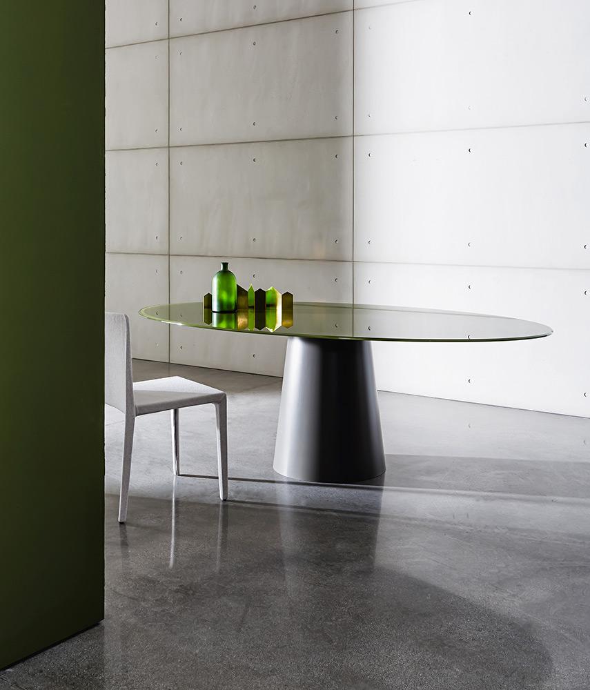 Totem Elliptical Dining Table