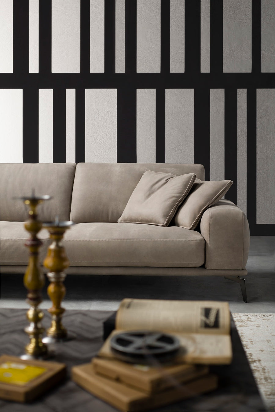 Tivoli Sectional