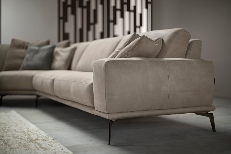 Tivoli Sectional