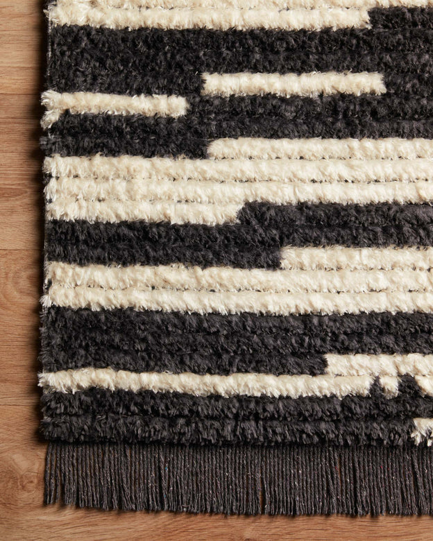 Alice 03 Cream/ Charcoal Area Rug