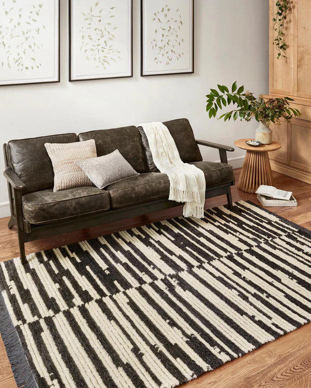 Alice 03 Cream/ Charcoal Area Rug