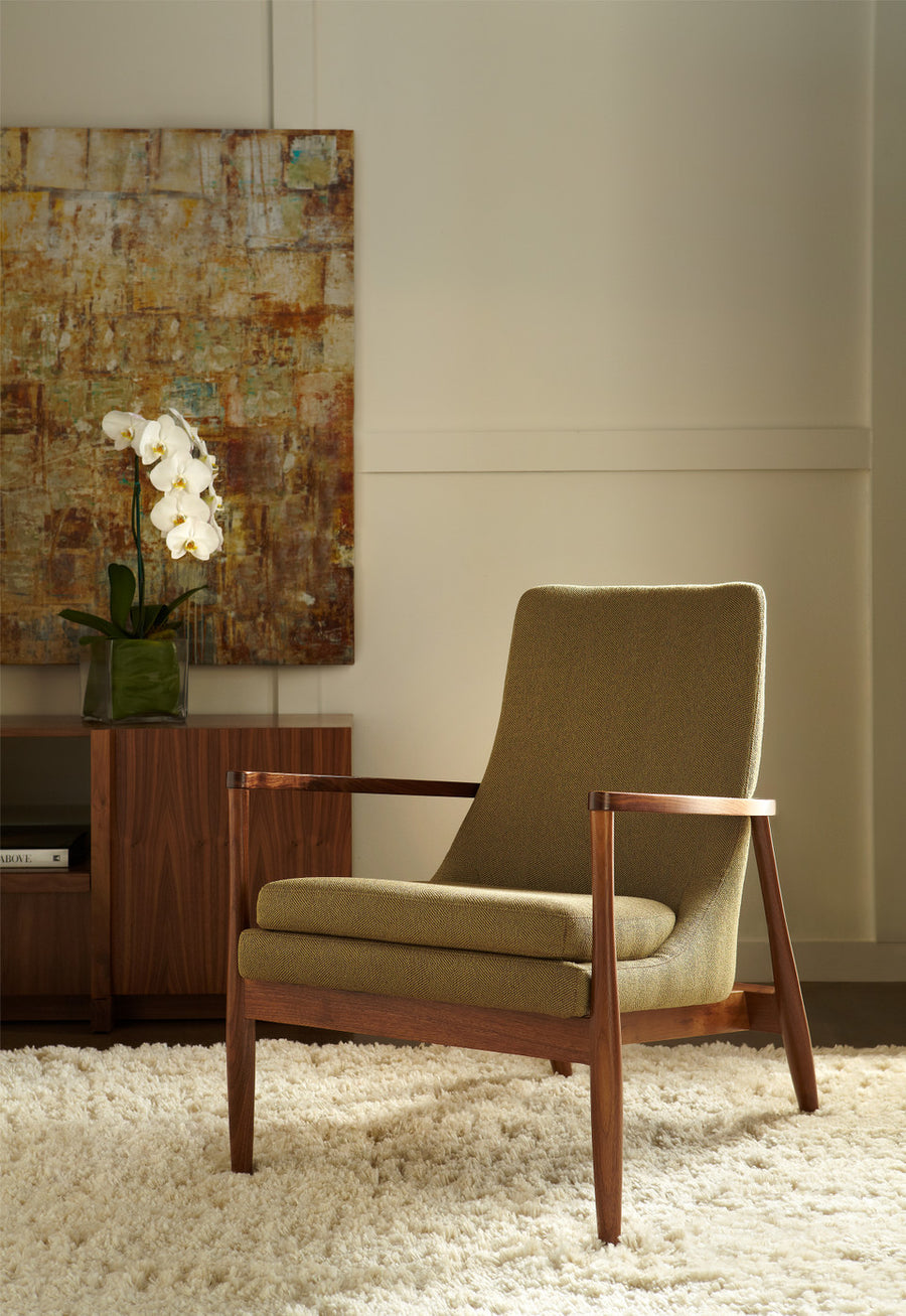 Aaron  Chair
