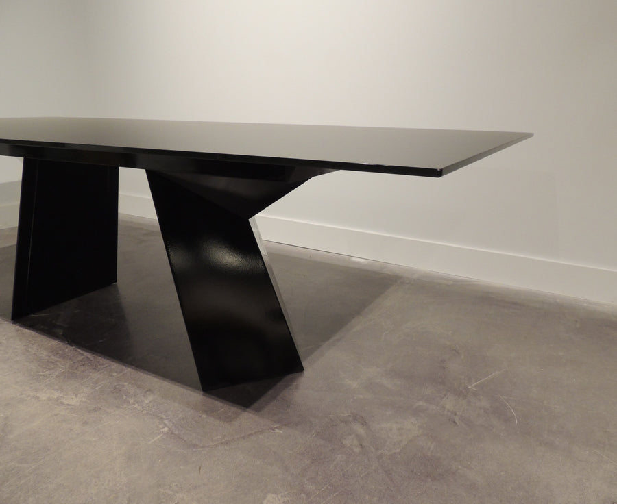 Fiandre Dining Table