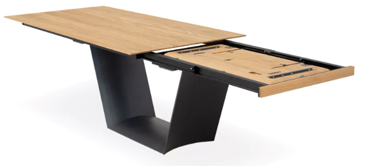 Domus Dining Table