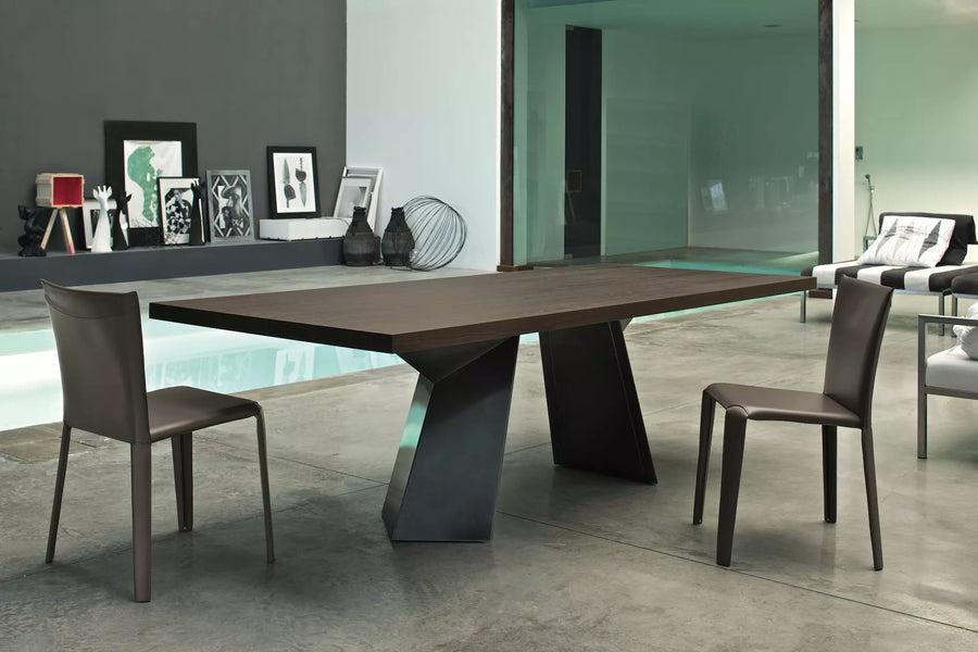 Fiandre Dining Table