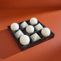 Como Black & White Tic-Tac-Toe Set