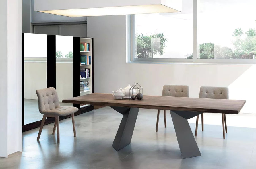 Fiandre Dining Table