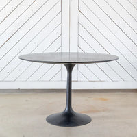 Dakota Breakfast Table