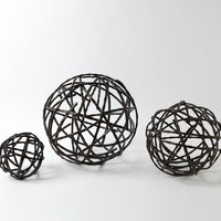 Strap three Spheres Collection formed with "straps" of textured iron.
